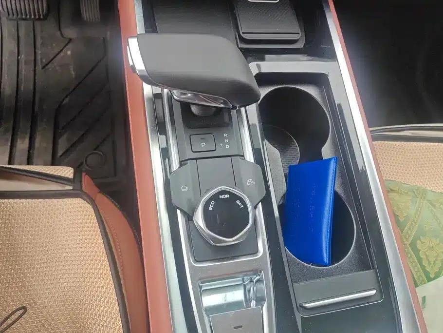 Changan CS55PLUS 2024 Model, Third Generation 1.5T DCT Premium Edition — миниатюра 16