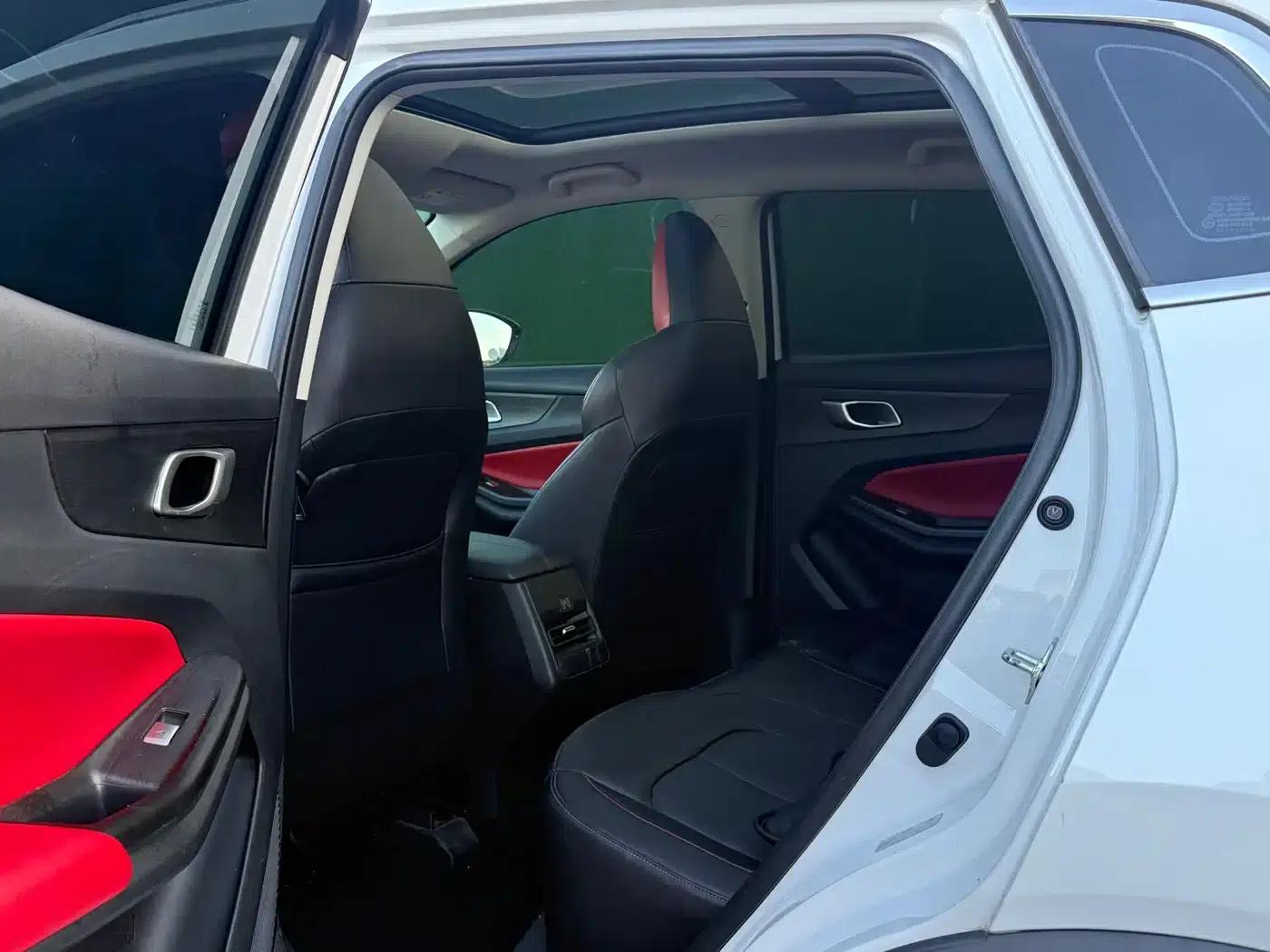 Changan CS55PLUS 2022 Second Generation 1.5T DCT Luxury Edition — миниатюра 8