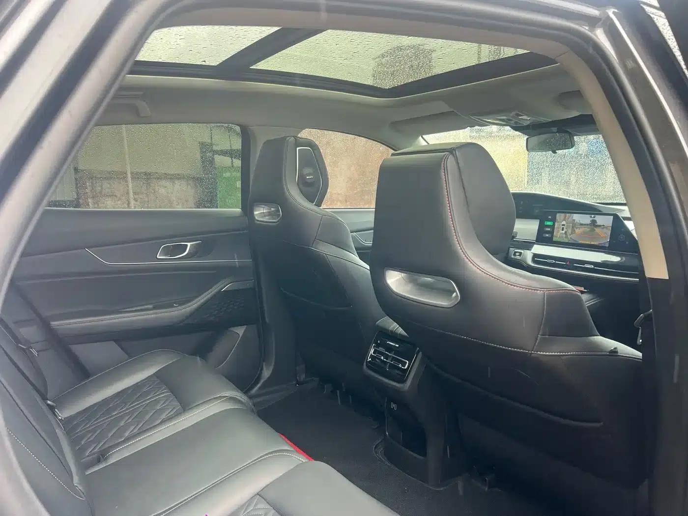 Changan UNI-K 2021 2.0T All-Wheel Drive Premium Edition — миниатюра 12