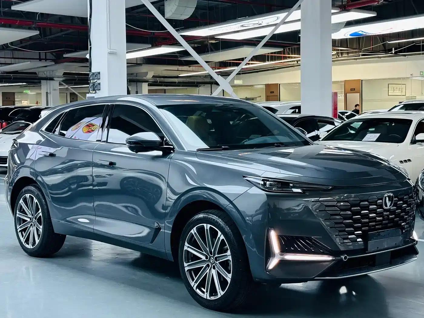 Changan UNI-K 2024 2.0T 2WD Global Edition — миниатюра 3