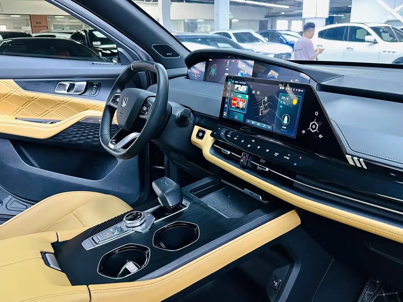 Changan UNI-K 2024 2.0T 2WD Global Edition — миниатюра 7