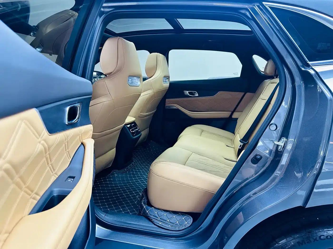 Changan UNI-K 2024 2.0T 2WD Global Edition — миниатюра 9