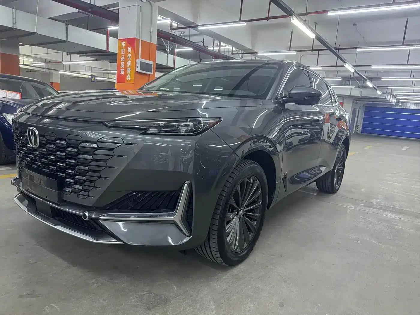 Changan UNI-K 2021 2.0T Premium Edition — миниатюра 1