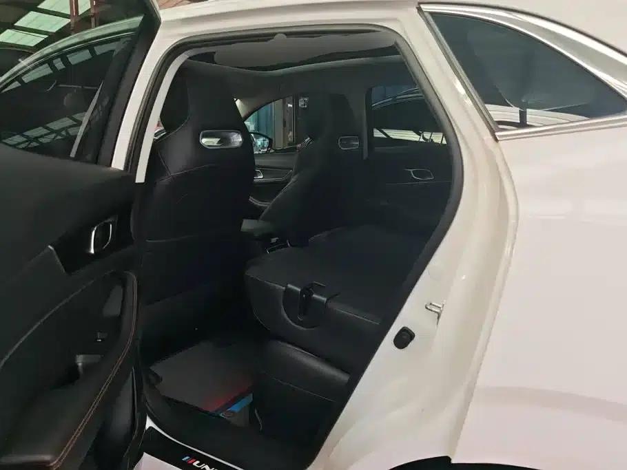 Changan UNI-K 2021 2.0T Luxury Edition — миниатюра 11
