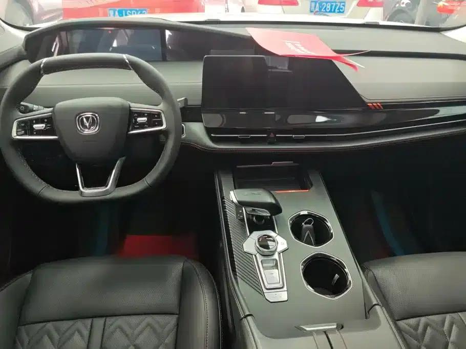 Changan UNI-K 2021 2.0T Luxury Edition — миниатюра 12