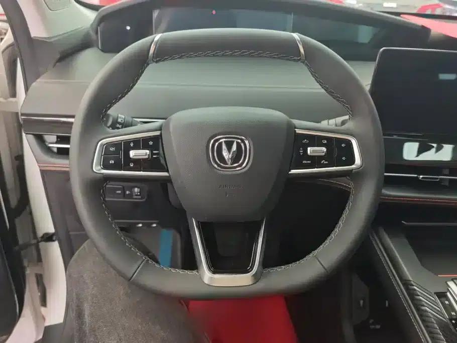 Changan UNI-K 2021 2.0T Luxury Edition — миниатюра 15