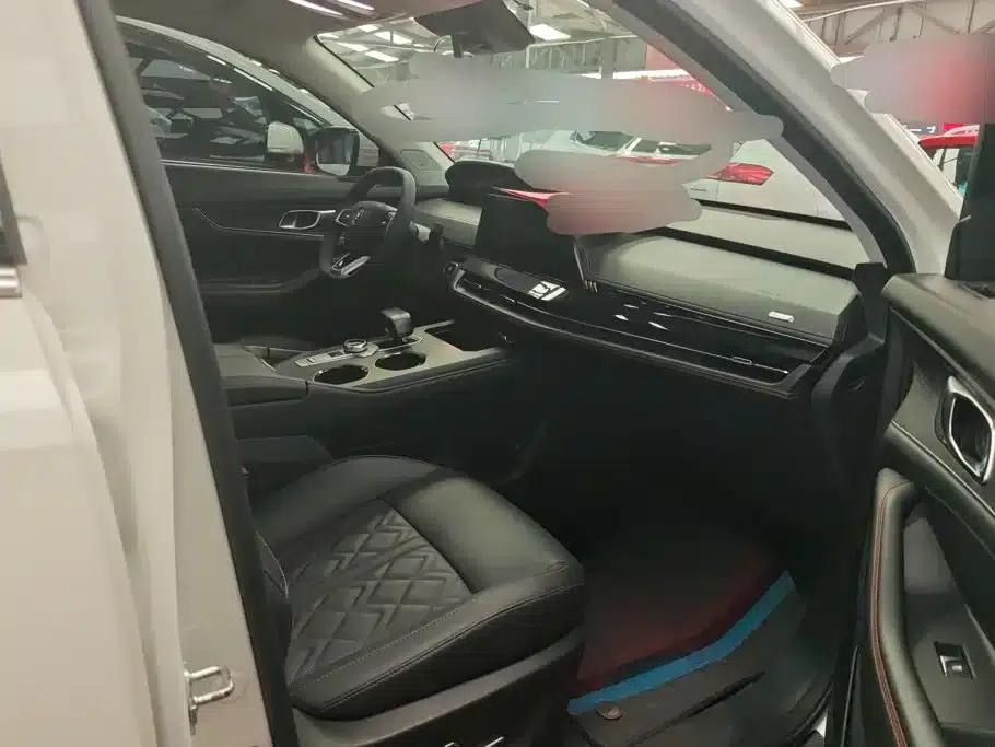 Changan UNI-K 2021 2.0T Luxury Edition — миниатюра 8