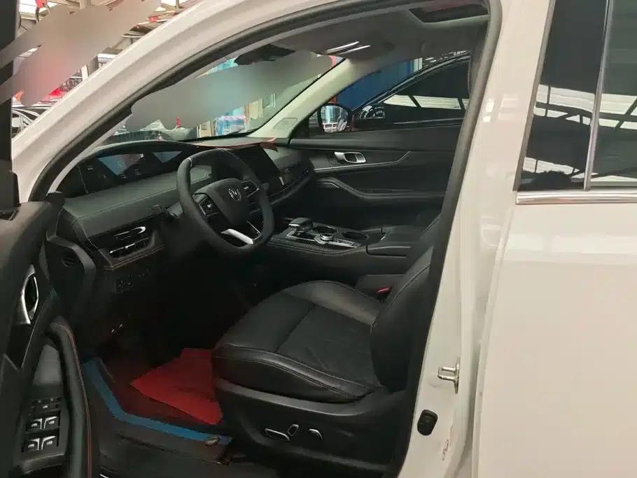 Changan UNI-K 2021 2.0T Luxury Edition — миниатюра 9