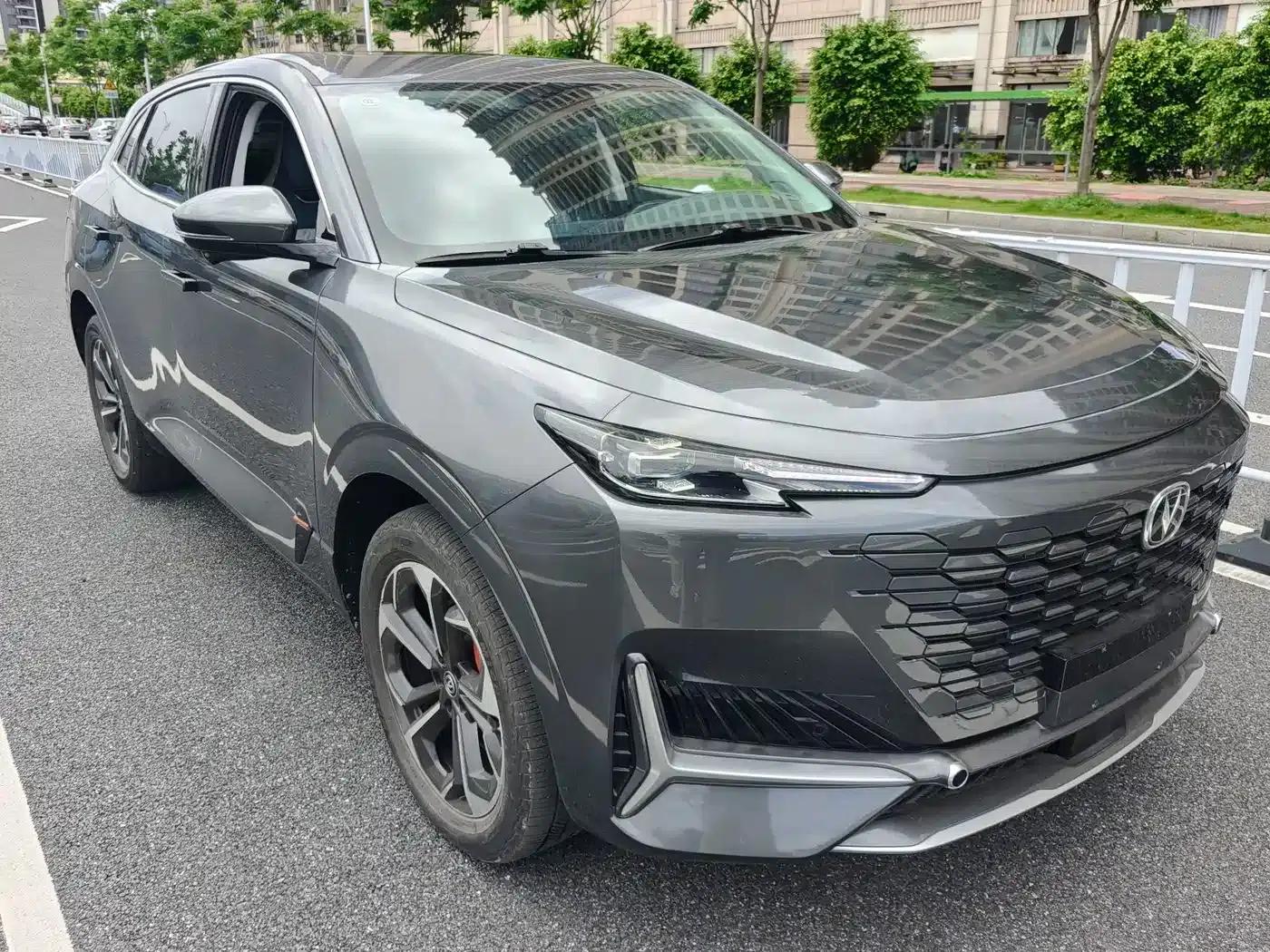 Changan UNI-K 2023 2.0T 2WD Yue Shang Edition — миниатюра 3