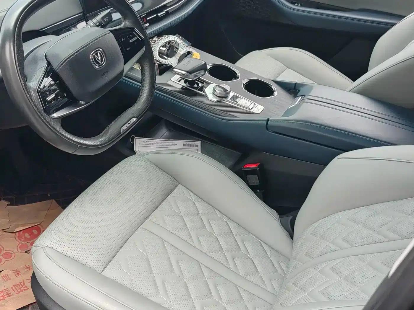 Changan UNI-K 2023 2.0T 2WD Yue Shang Edition — миниатюра 7