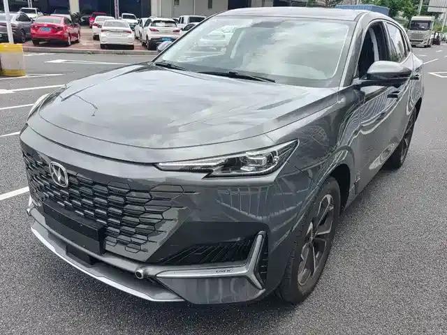 Changan UNI-K 2023 2.0T 2WD Yue Shang Edition