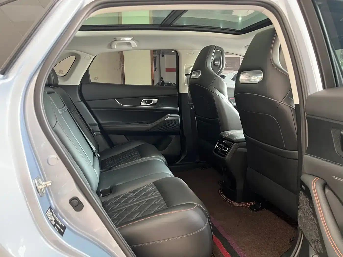 Changan UNI-K 2021 2.0T All-Wheel Drive Premium Edition — миниатюра 12