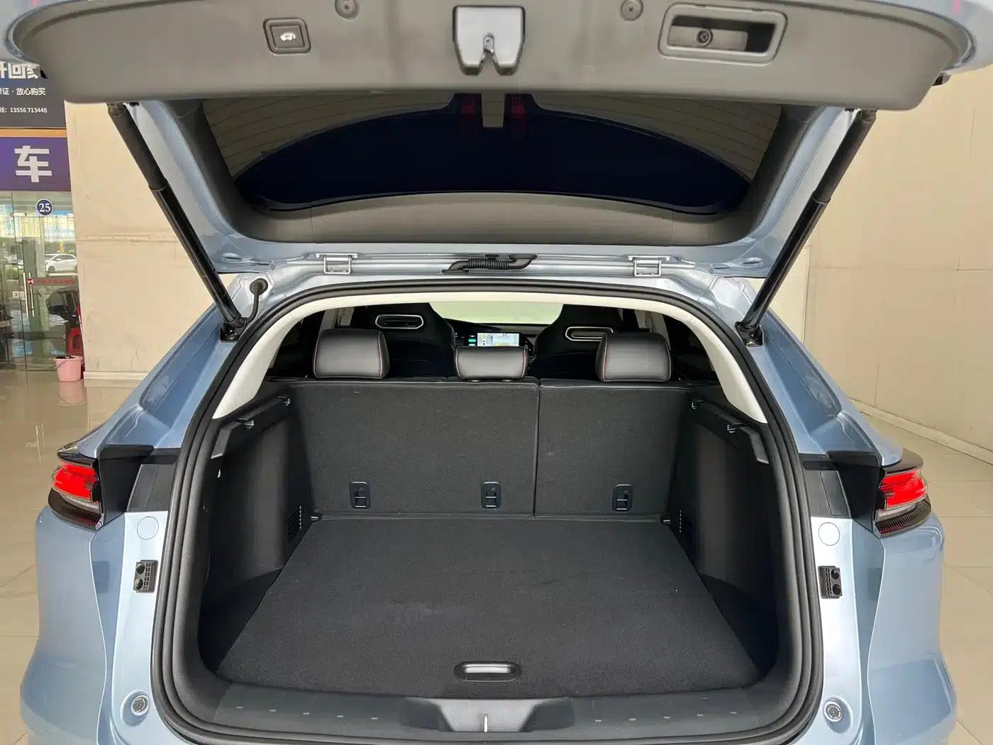 Changan UNI-K 2021 2.0T All-Wheel Drive Premium Edition — миниатюра 25