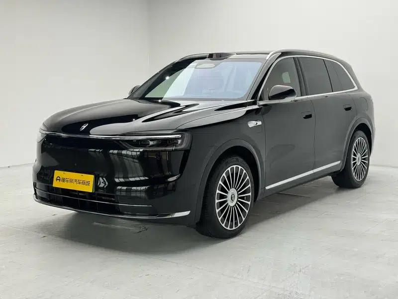 Wenjie M7 2026 Extended Range Max 5-Seat 4WD (192-line LiDAR) — миниатюра 1