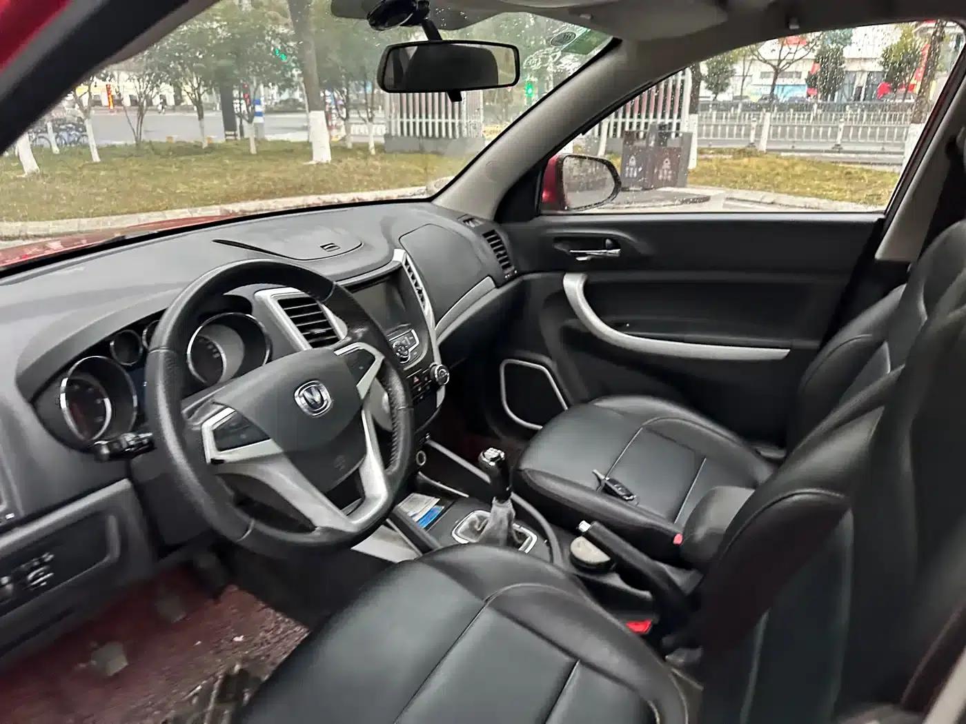 Changan CS35 2015 1.6L Manual Comfort Model (National IV Emission Standard) — миниатюра 15