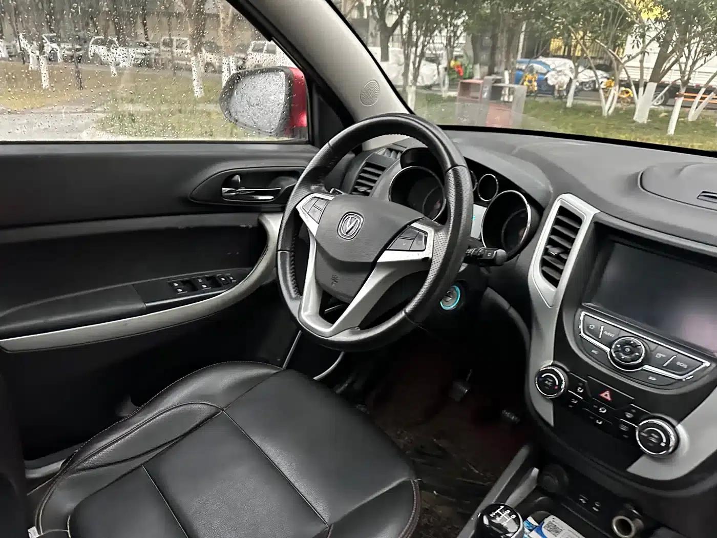 Changan CS35 2015 1.6L Manual Comfort Model (National IV Emission Standard) — миниатюра 17