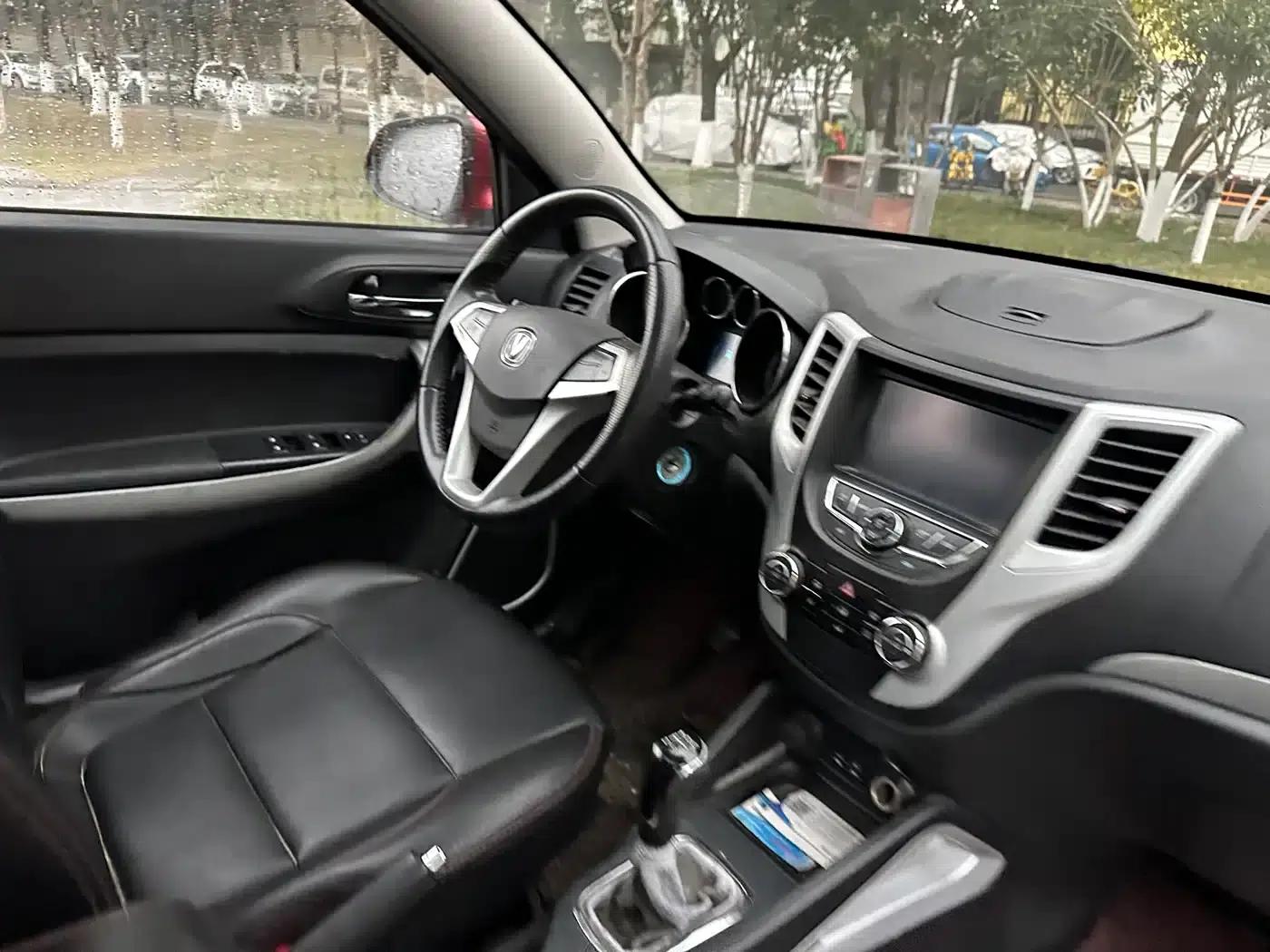 Changan CS35 2015 1.6L Manual Comfort Model (National IV Emission Standard) — миниатюра 18
