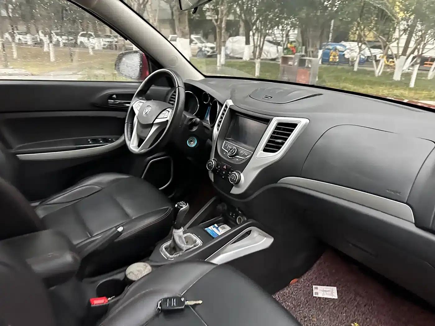 Changan CS35 2015 1.6L Manual Comfort Model (National IV Emission Standard) — миниатюра 19