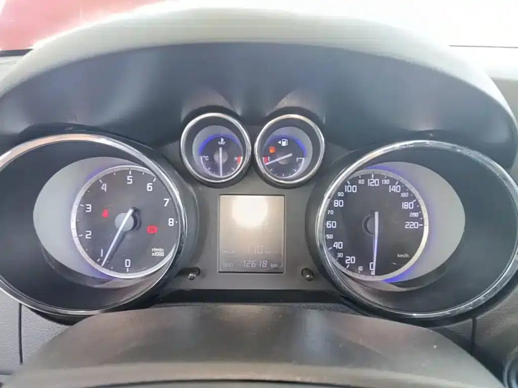 Changan CS35 2016 1.6L Manual Deluxe Edition (National V Emission Standard) — миниатюра 12