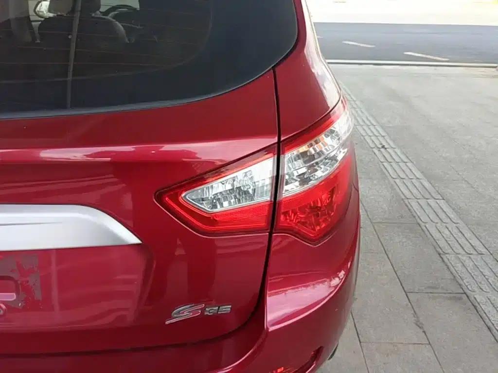 Changan CS35 2016 1.6L Manual Deluxe Edition (National V Emission Standard) — миниатюра 8