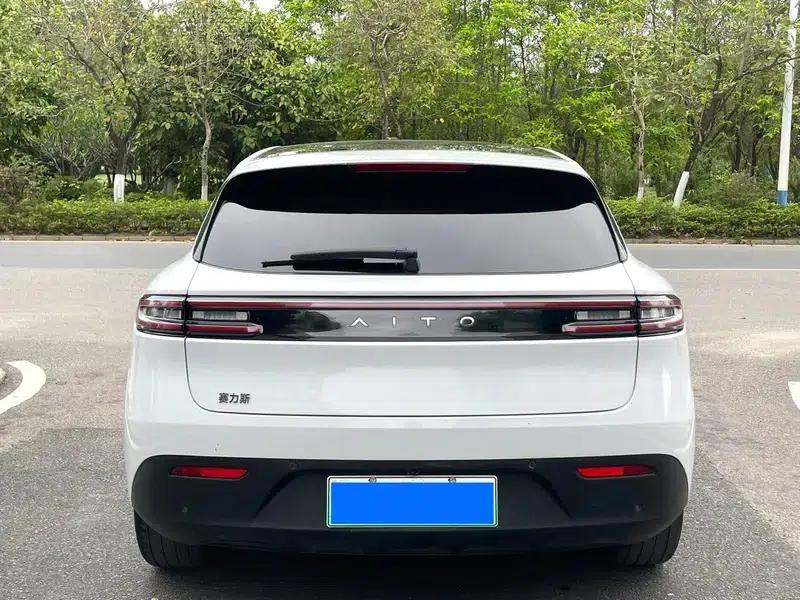 Wenjie M5 2022 Extended Range Rear-Wheel Drive Standard Edition — миниатюра 4
