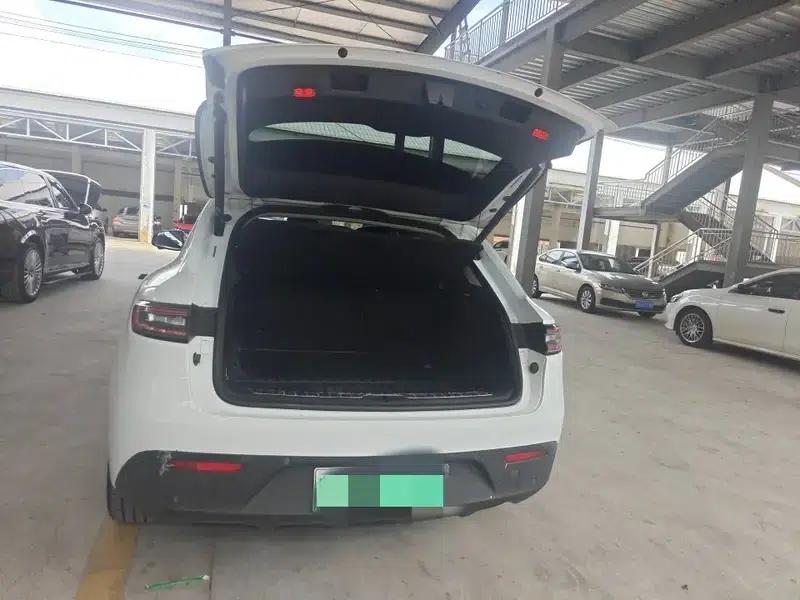 Wenjie M5 2022 Extended Range Rear-Wheel Drive Standard Edition — миниатюра 9