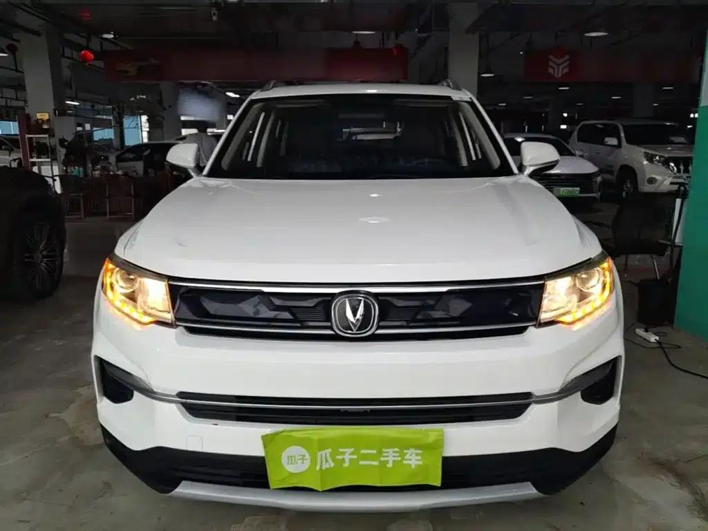 Changan CS35PLUS 2019 1.6L Manual Connected Edition — миниатюра 3