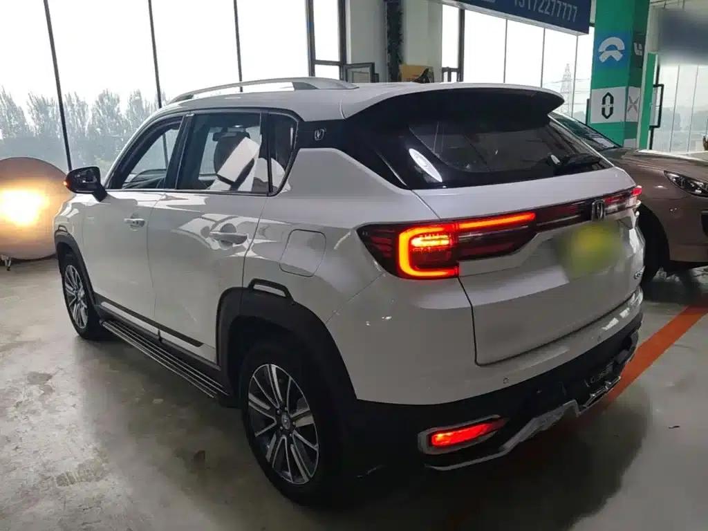 Changan CS35PLUS 2019 1.6L Manual Connected Edition — миниатюра 5