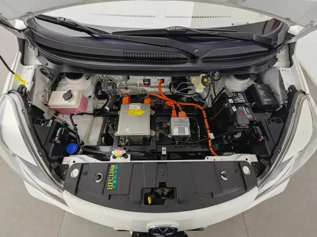 Changan Benben E-Star 2021 National Edition, Colorful Version, Lithium Iron Phosphate (31.86kWh) — миниатюра 6