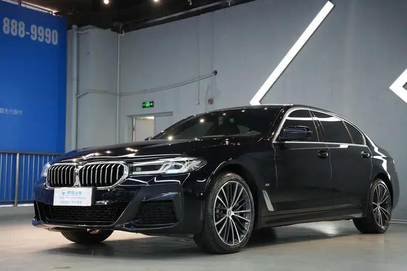 BMW 5 Series 2022 Facelift 530Li Leading Model M Sport Package — миниатюра 1