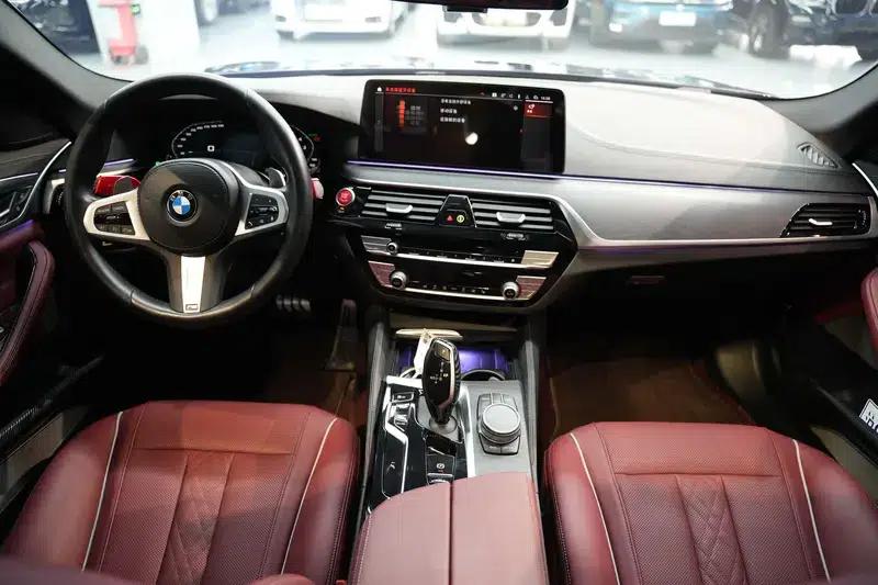 BMW 5 Series 2022 Facelift 530Li Leading Model M Sport Package — миниатюра 14