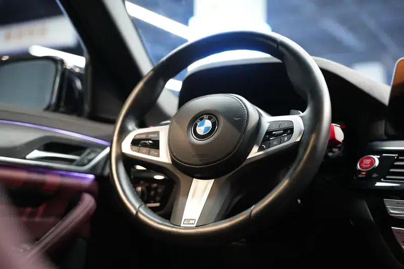 BMW 5 Series 2022 Facelift 530Li Leading Model M Sport Package — миниатюра 17