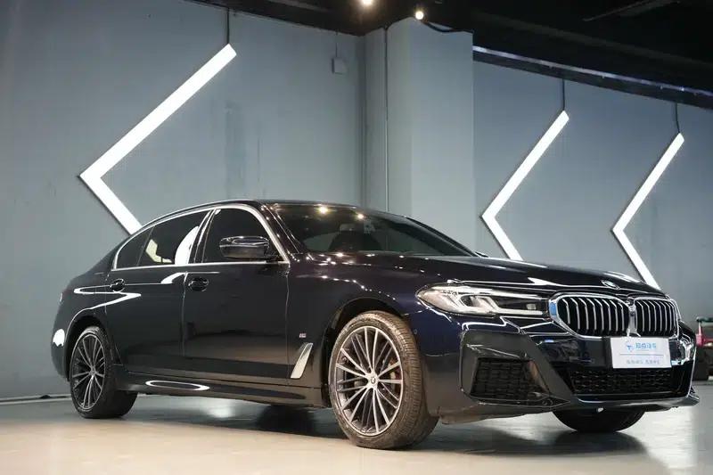 BMW 5 Series 2022 Facelift 530Li Leading Model M Sport Package — миниатюра 3