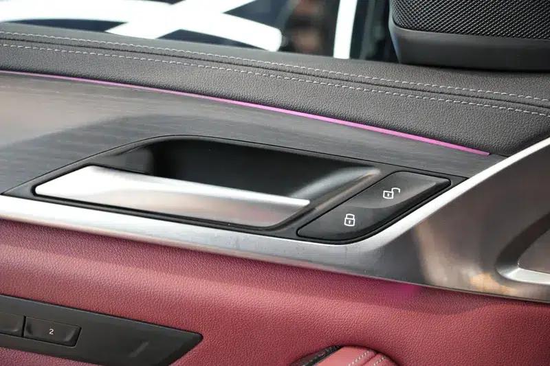 BMW 5 Series 2022 Facelift 530Li Leading Model M Sport Package — миниатюра 10