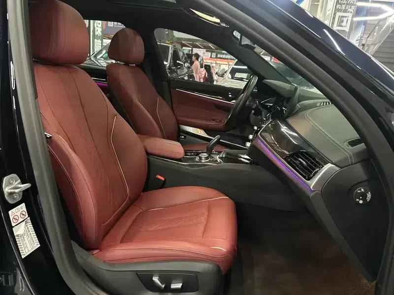 2022 BMW 5 Series Facelift 525Li M Sport Package — миниатюра 14
