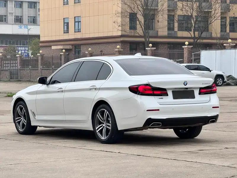 BMW 5 Series 2022 Facelift 530Li Leading Luxury Package — миниатюра 4