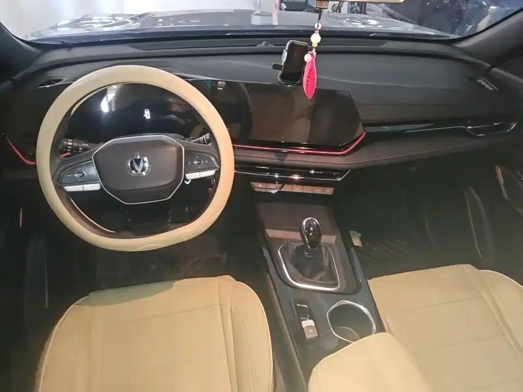 Changan X5 PLUS 2026 Model, Second Generation, 1.5L MT Luxury Edition — миниатюра 16