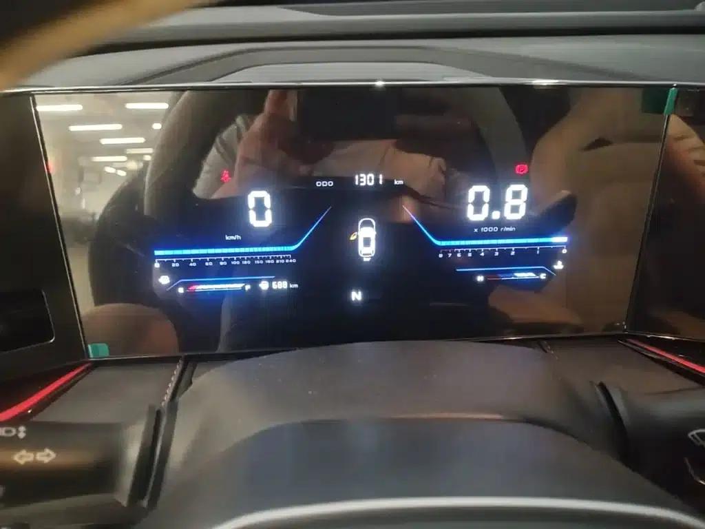Changan X5 PLUS 2026 Model, Second Generation, 1.5L MT Luxury Edition — миниатюра 18