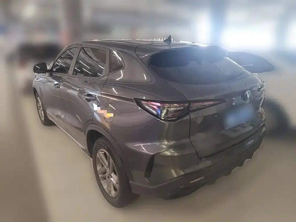 Changan X5 PLUS 2026 Model, Second Generation, 1.5L MT Luxury Edition — миниатюра 9