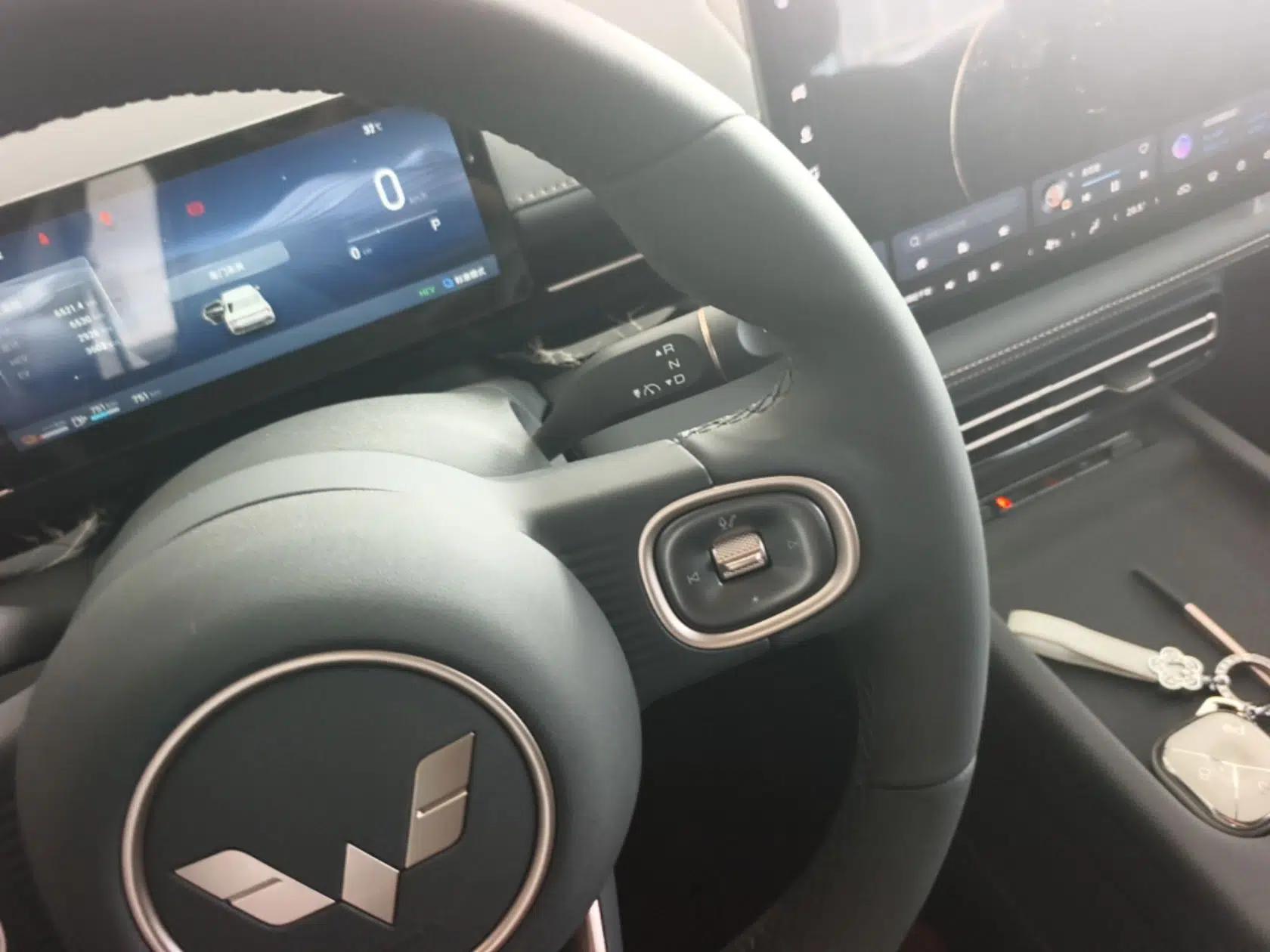 Wuling Xingguang 2025 70km Smart Standard Version — миниатюра 16