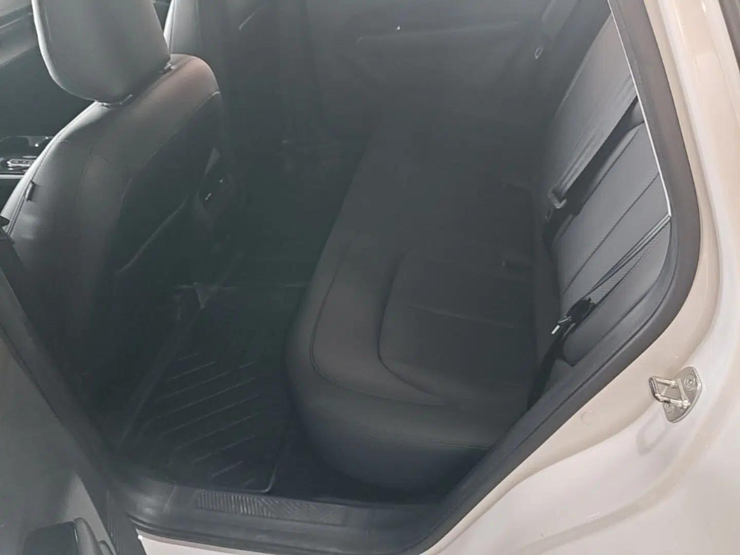 Wuling Xingguang 2024 Co-Creation Edition 510 Advanced Model — миниатюра 20