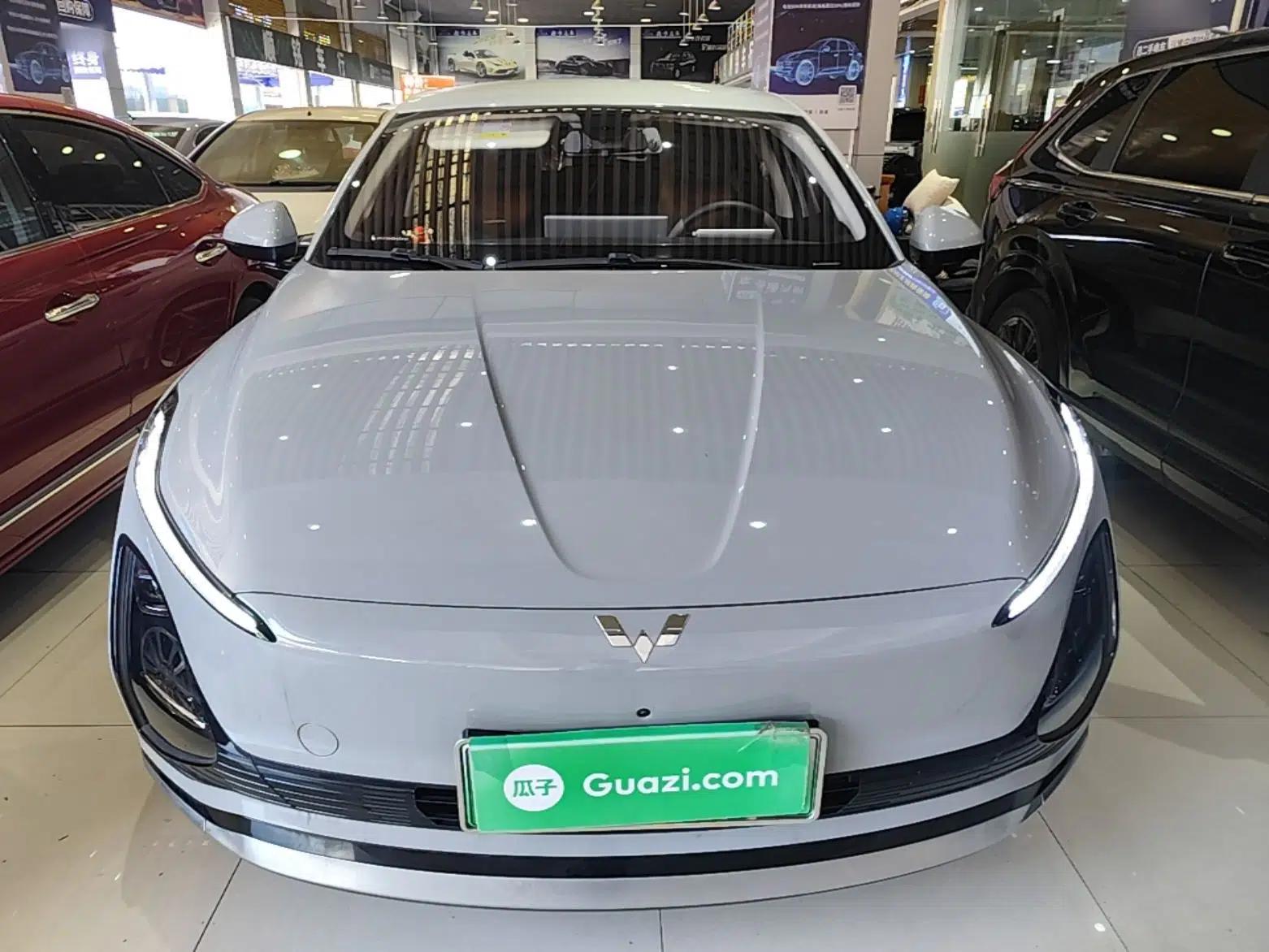 Wuling Xingguang 2024 Co-Creation Edition 510 Advanced Model — миниатюра 2