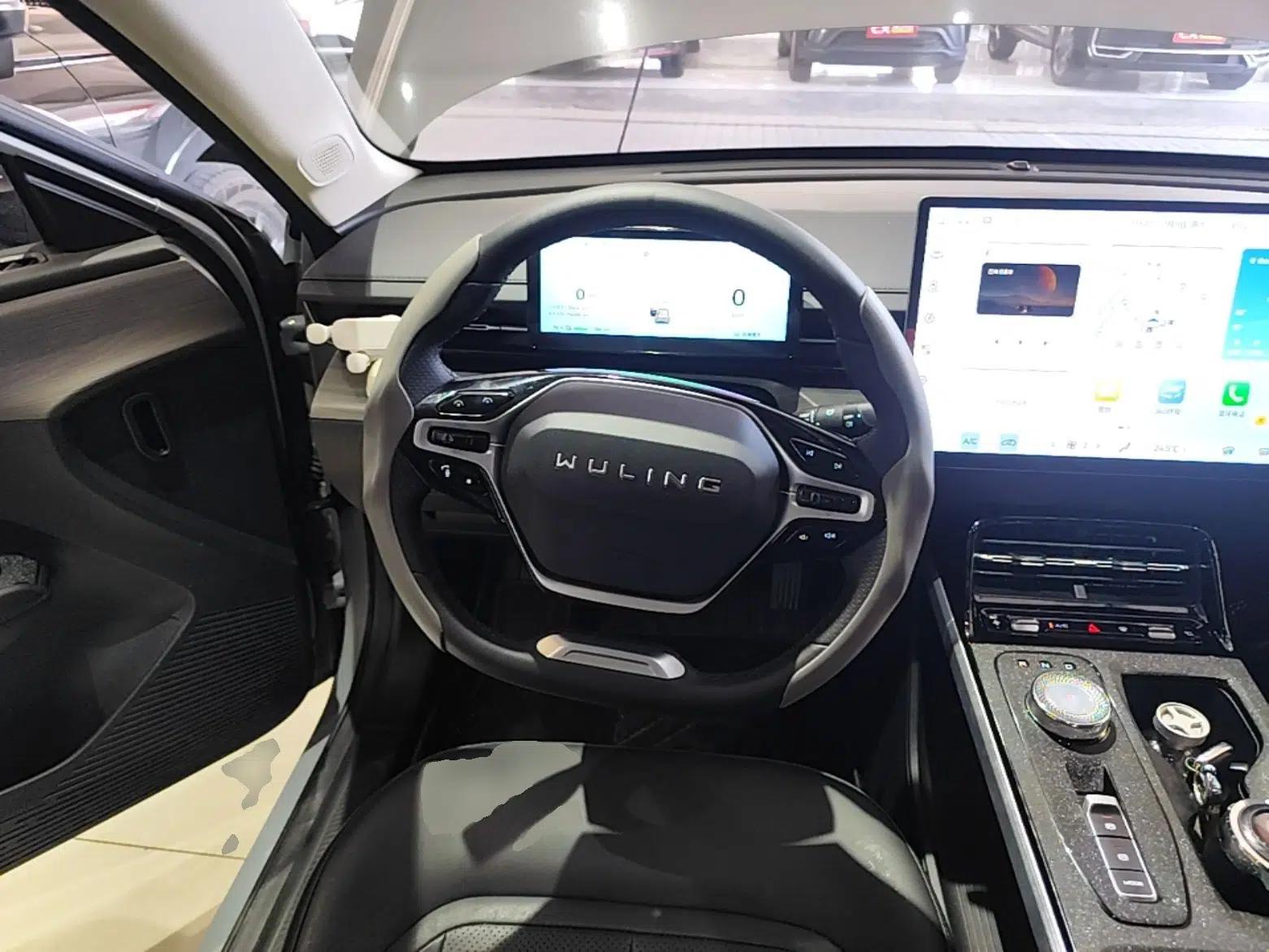 Wuling Xingguang 2024 Co-Creation Edition 510 Advanced Model — миниатюра 13