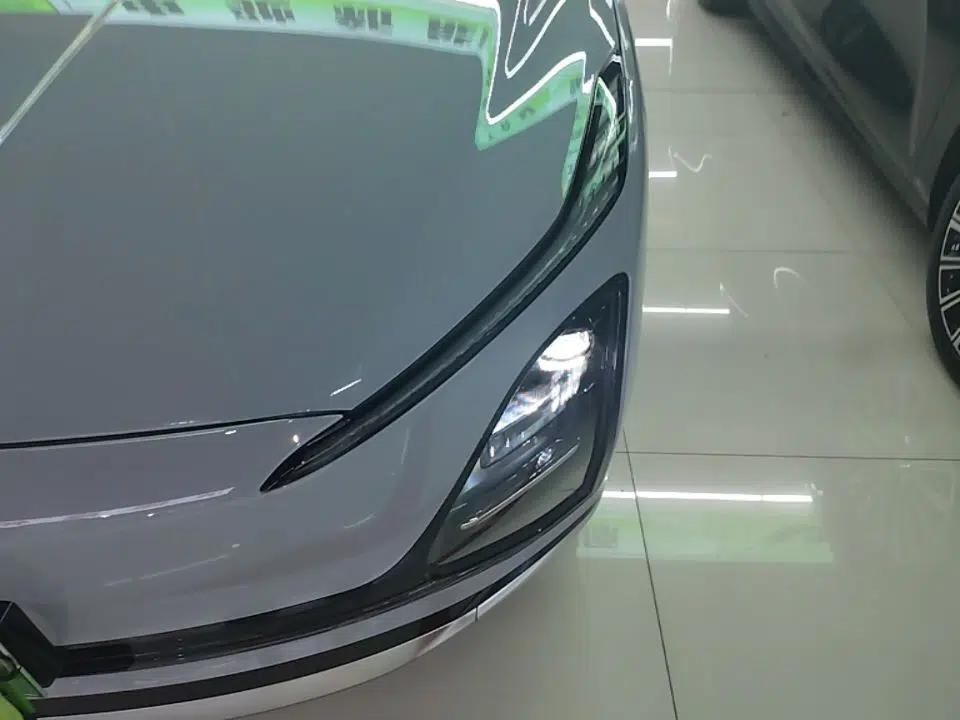 Wuling Xingguang 2024 Co-Creation Edition 510 Advanced Model — миниатюра 8