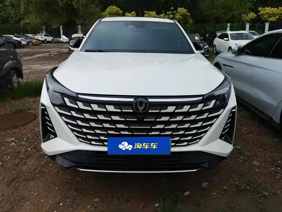 Changan UNI-Z New Energy 2024 Blue Whale Smart Electric iDD 125km Superior Edition — миниатюра 2