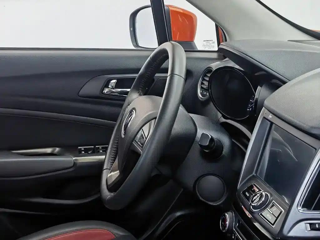 Changan CS15 2016 1.5L Manual Premium Edition — миниатюра 22