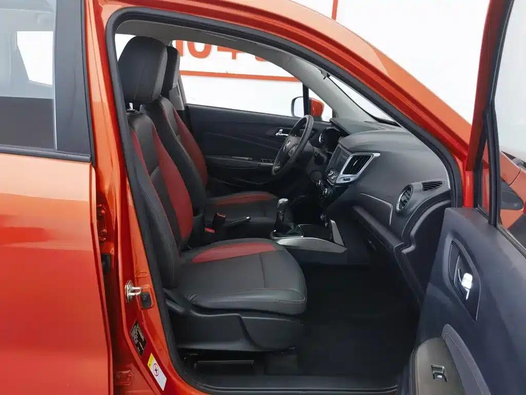 Changan CS15 2016 1.5L Manual Premium Edition — миниатюра 23