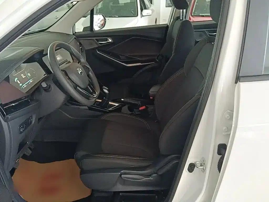 Changan CS15 2019 1.5L Manual Comfort Model (National VI Emission Standard) — миниатюра 15
