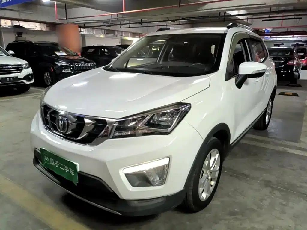 Changan CS15 2016 1.5L Manual Deluxe Edition — миниатюра 1