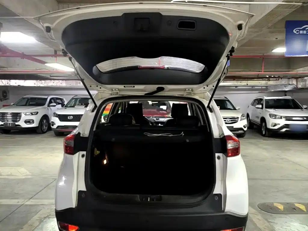 Changan CS15 2016 1.5L Manual Deluxe Edition — миниатюра 19